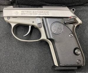 Beretta Tomcat Stainless 32